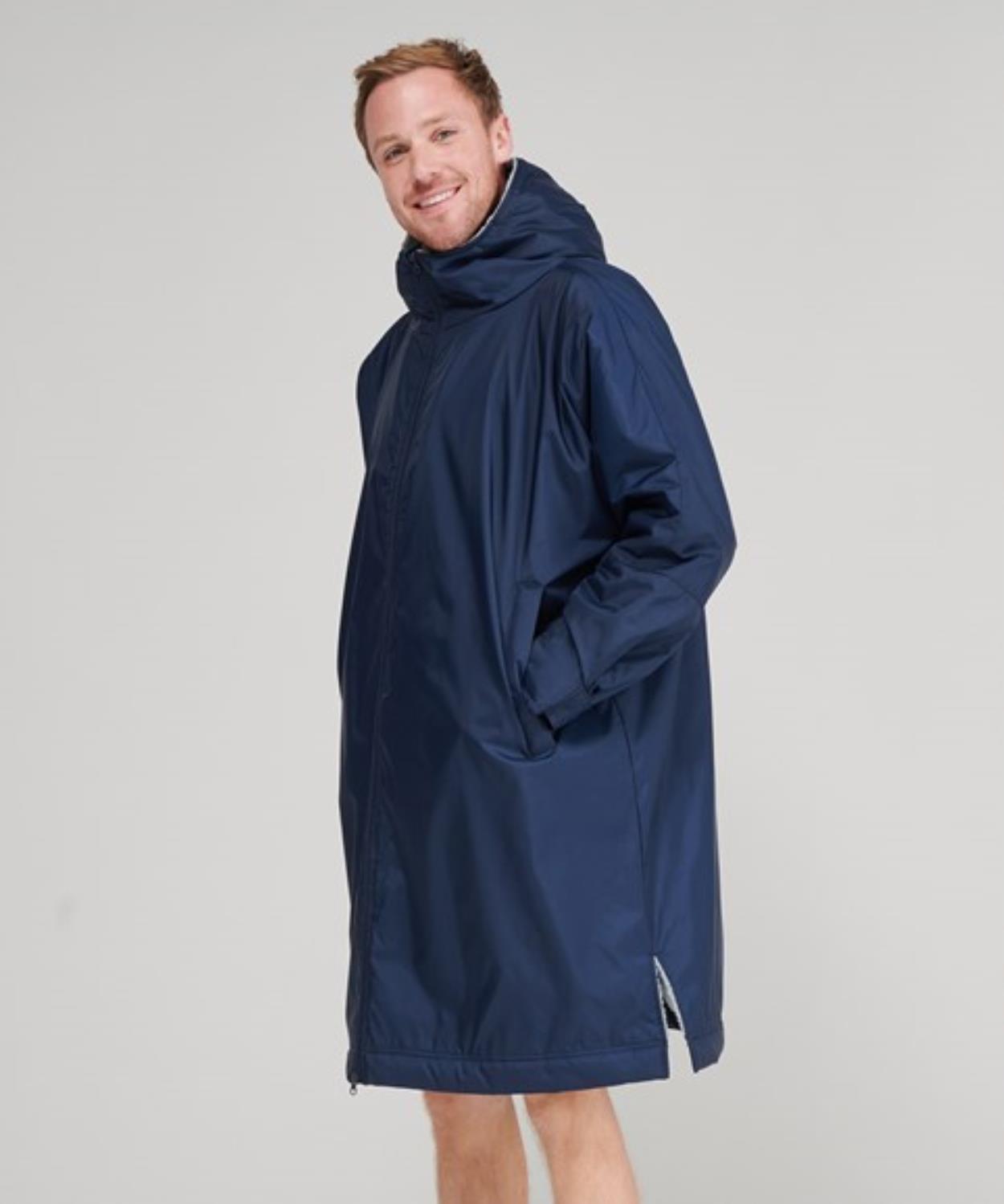LV690 All Weather Robe Image 1